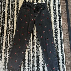 Women’s Forever 21 cherry jeans